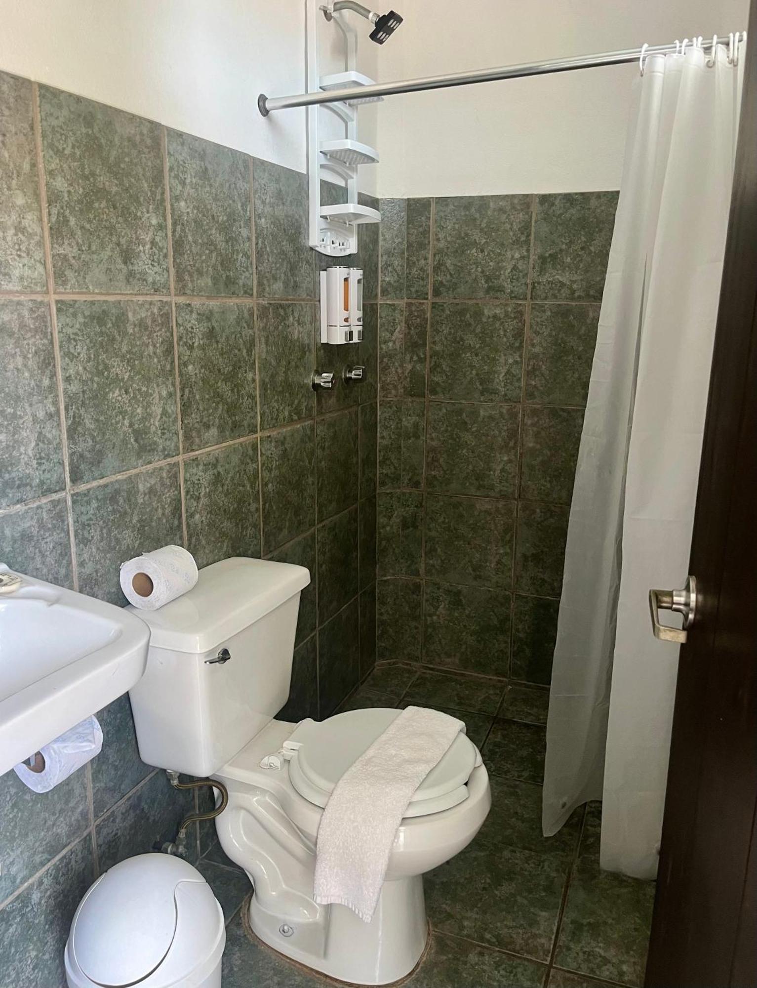 Hotel Aqualuna Cyclops Brisas de Zicatela 외부 사진